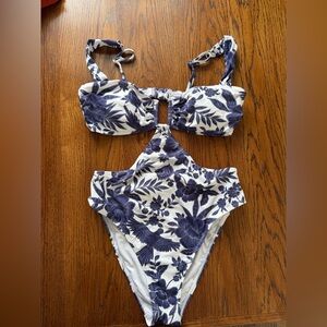 Cupshe Navy and White Floral One Piece Swimsuit